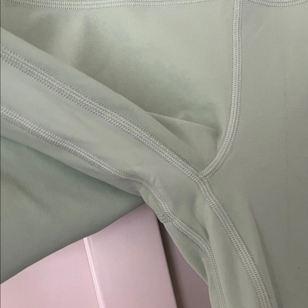 Lululemon Align High-Rise Long Tall Leggings 31” Creamy Mint size 8